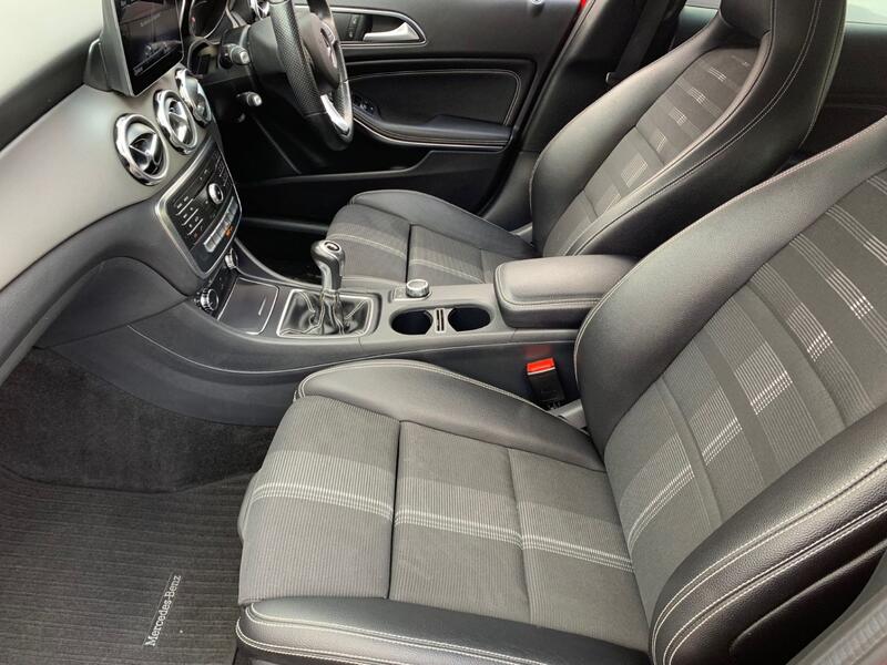 MERCEDES-BENZ GLA CLASS