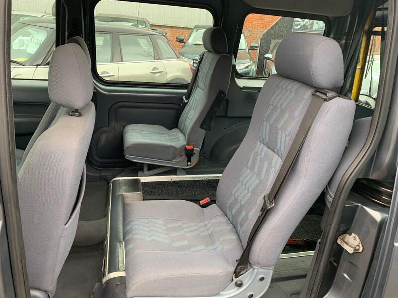 FORD TOURNEO CONNECT
