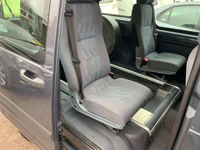 FORD TOURNEO CONNECT