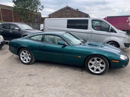 JAGUAR XK8 4.0