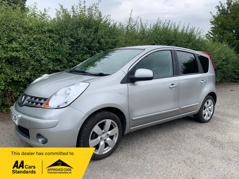 NISSAN NOTE 1.6 16V Tekna